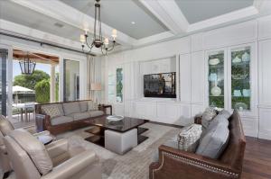 ROYAL PALM YACHT & COUNTR - Residential