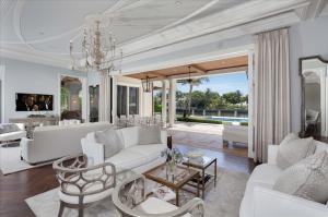 ROYAL PALM YACHT & COUNTR - Residential