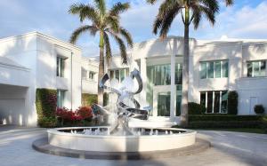 DELRAY BEACH ESTATE - Residential