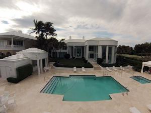 DELRAY BEACH ESTATE - Residential