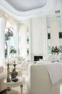 DELRAY BEACH ESTATE - Residential