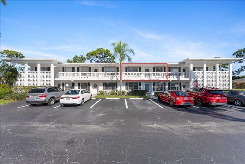 5321 Poppy Place 203 Delray Beach FL 33484