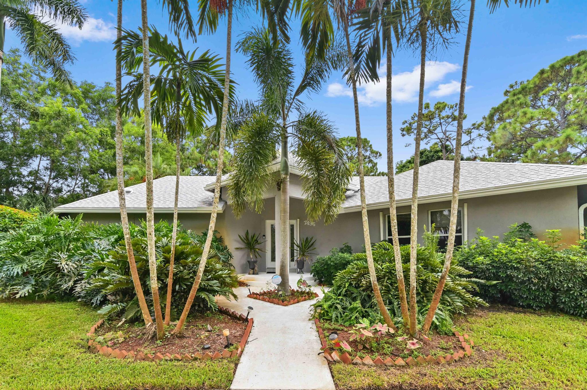 7496 154th Court N