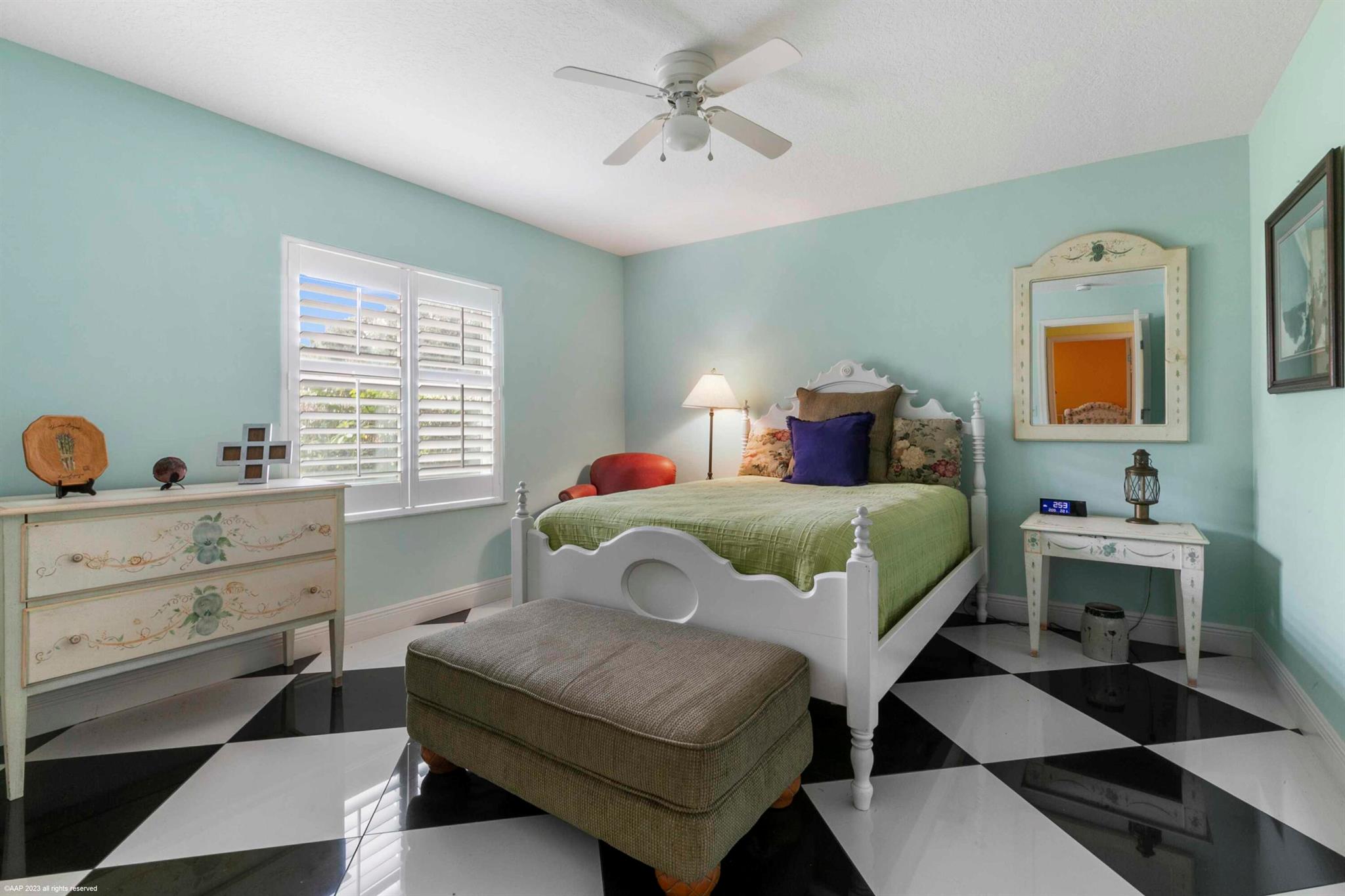 SADDLE TRAIL PARK OF WELL - Residential