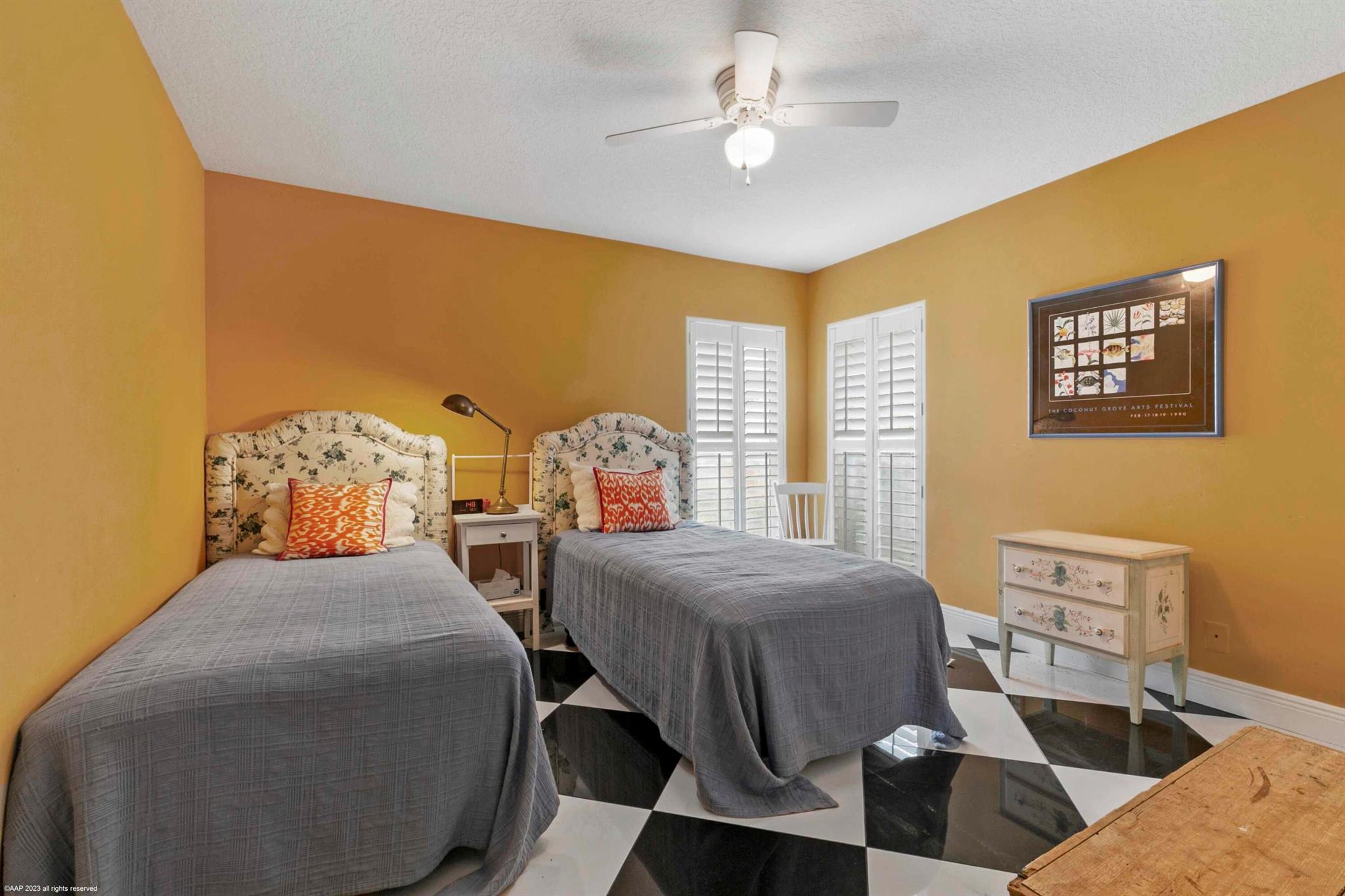 SADDLE TRAIL PARK OF WELL - Residential