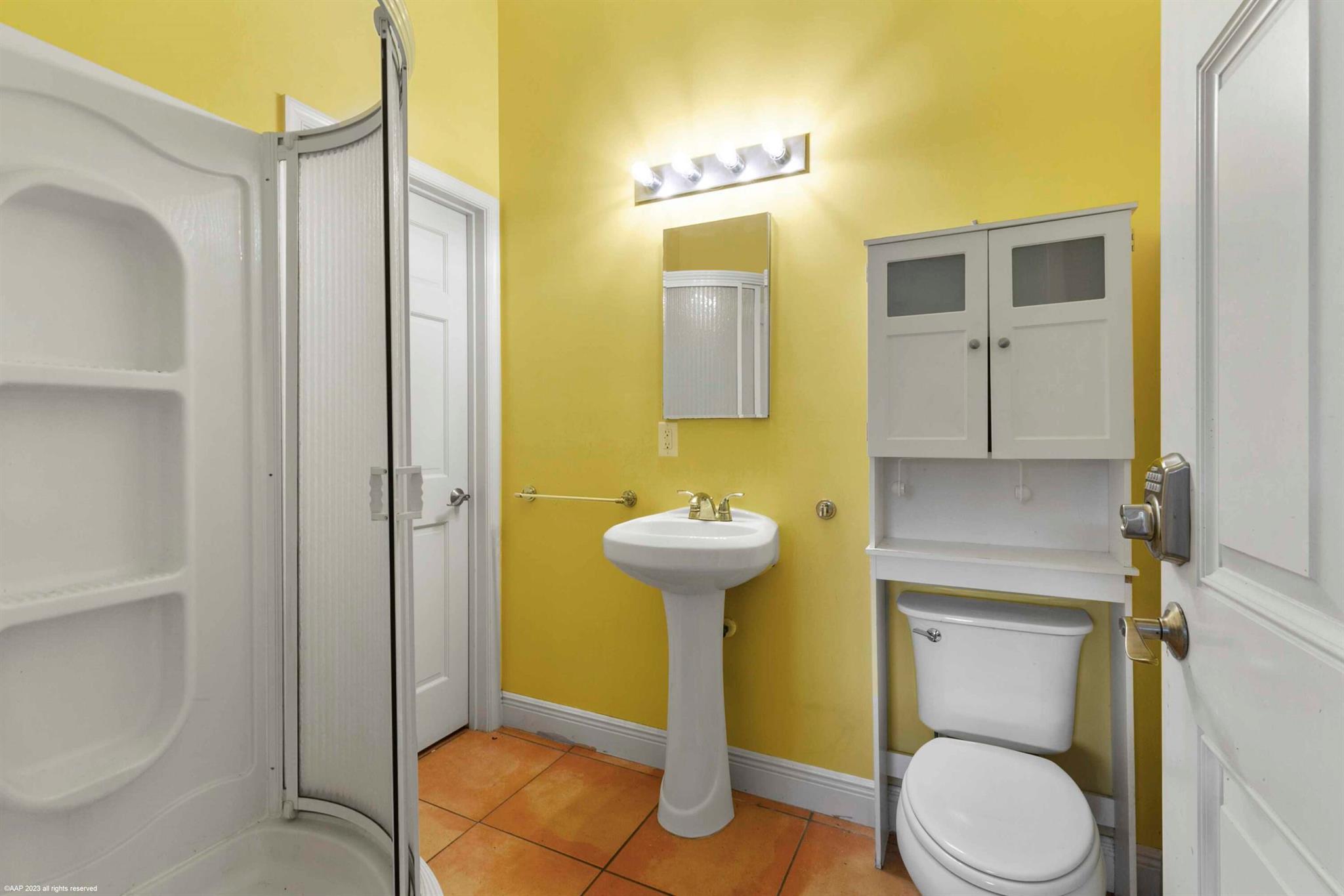 SADDLE TRAIL PARK OF WELL - Residential