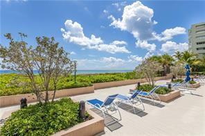 The Hampton Beach Club Co - Residential Lease