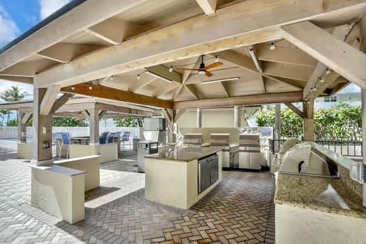 The Hampton Beach Club Co - Residential Lease