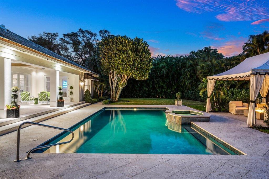 DRIFTWOOD LANDING - Residential