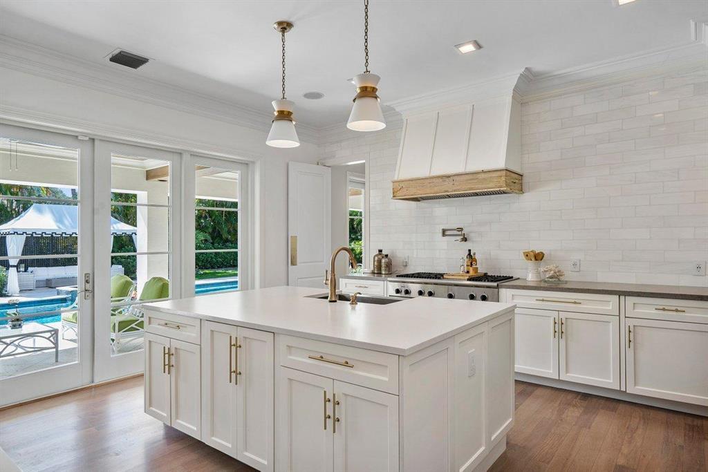 DRIFTWOOD LANDING - Residential