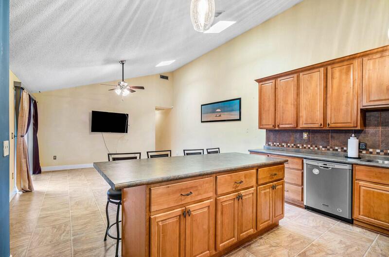 WESTWOOD GARDENS 3 - Residential