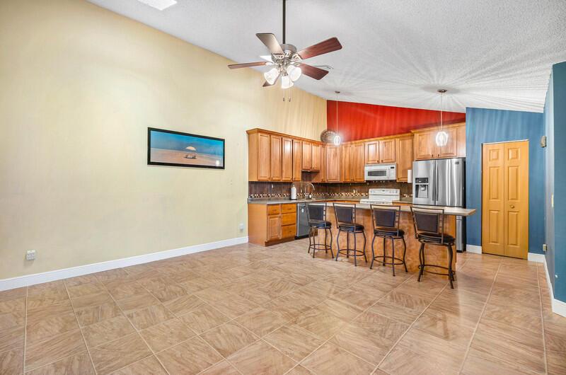 WESTWOOD GARDENS 3 - Residential