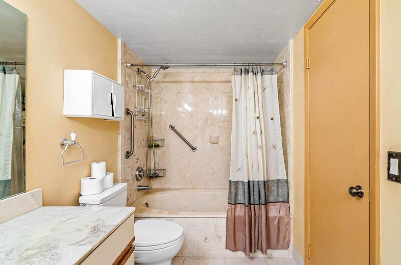 WESTWOOD GARDENS 3 - Residential