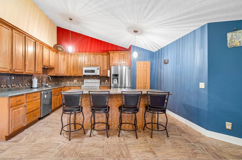 WESTWOOD GARDENS 3 - Residential