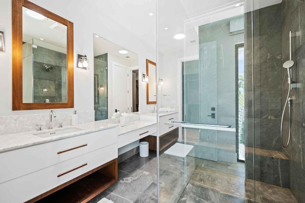 LA GORCE GOLF SUB - Residential