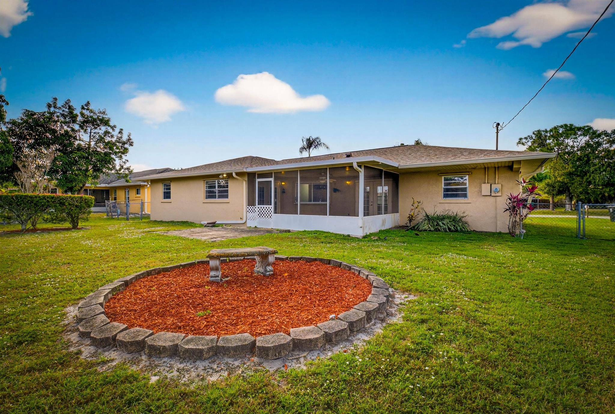 PORT ST LUCIE SECTION 24 - Residential