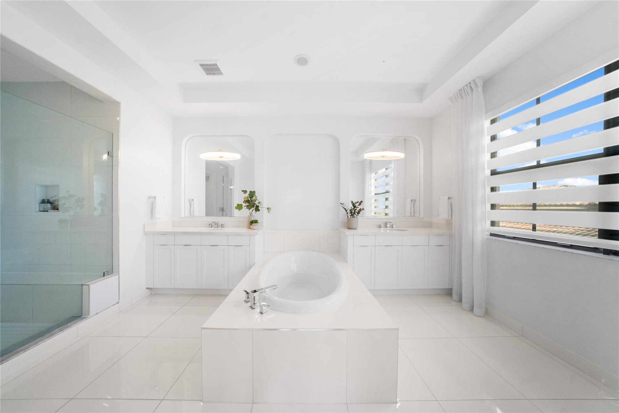 11365 Solstice Circle