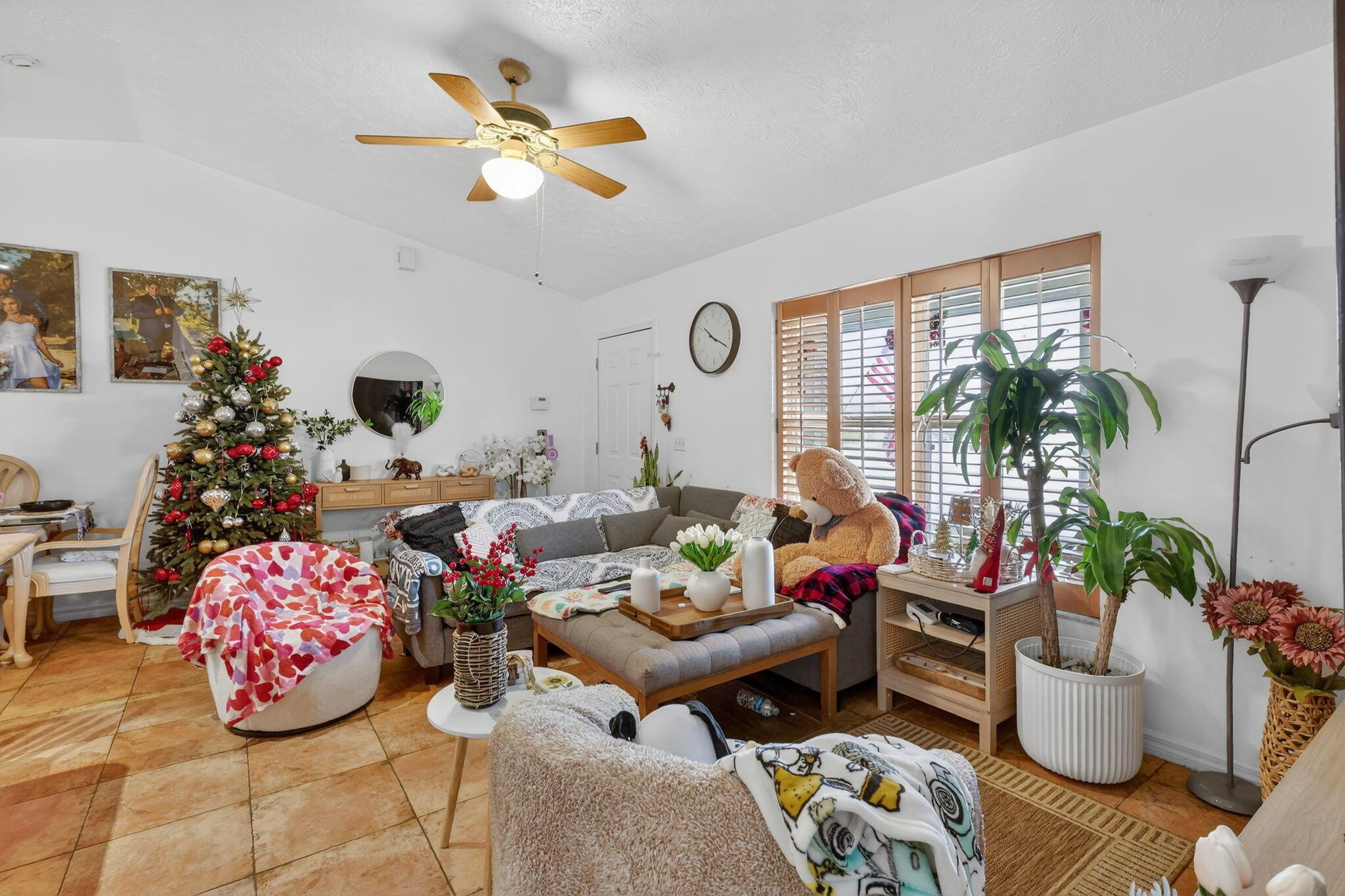 PORT ST LUCIE SECTION 23 - Residential