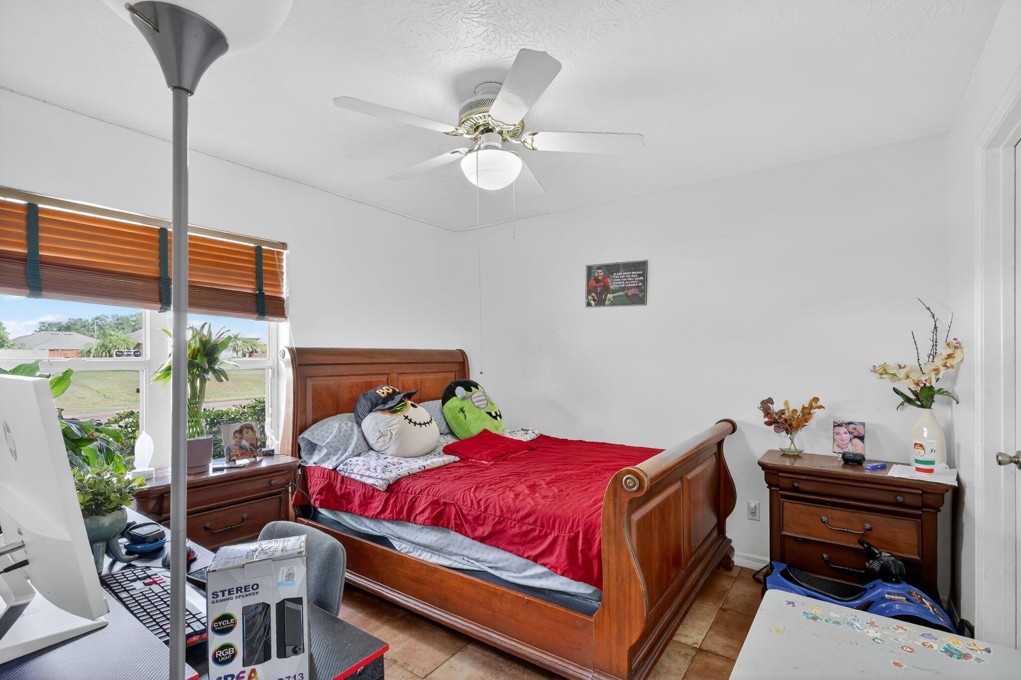 PORT ST LUCIE SECTION 23 - Residential