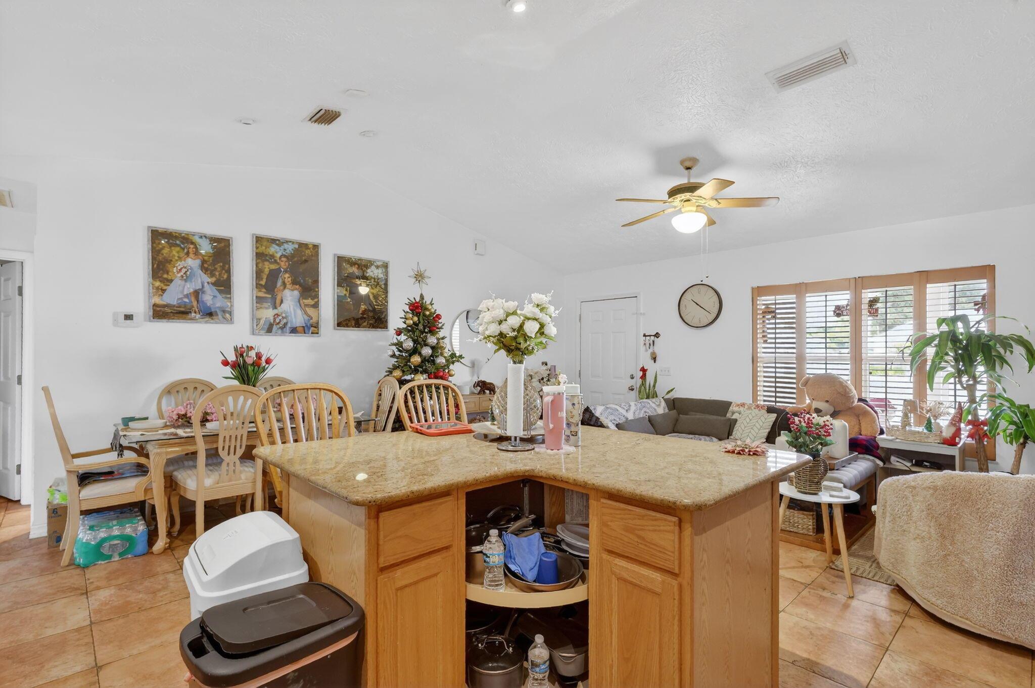 PORT ST LUCIE SECTION 23 - Residential