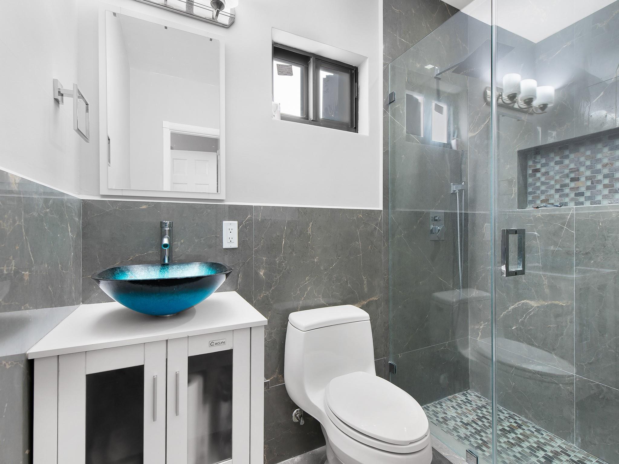 CORAL GABLES COUNTRY CLUB - Residential Lease