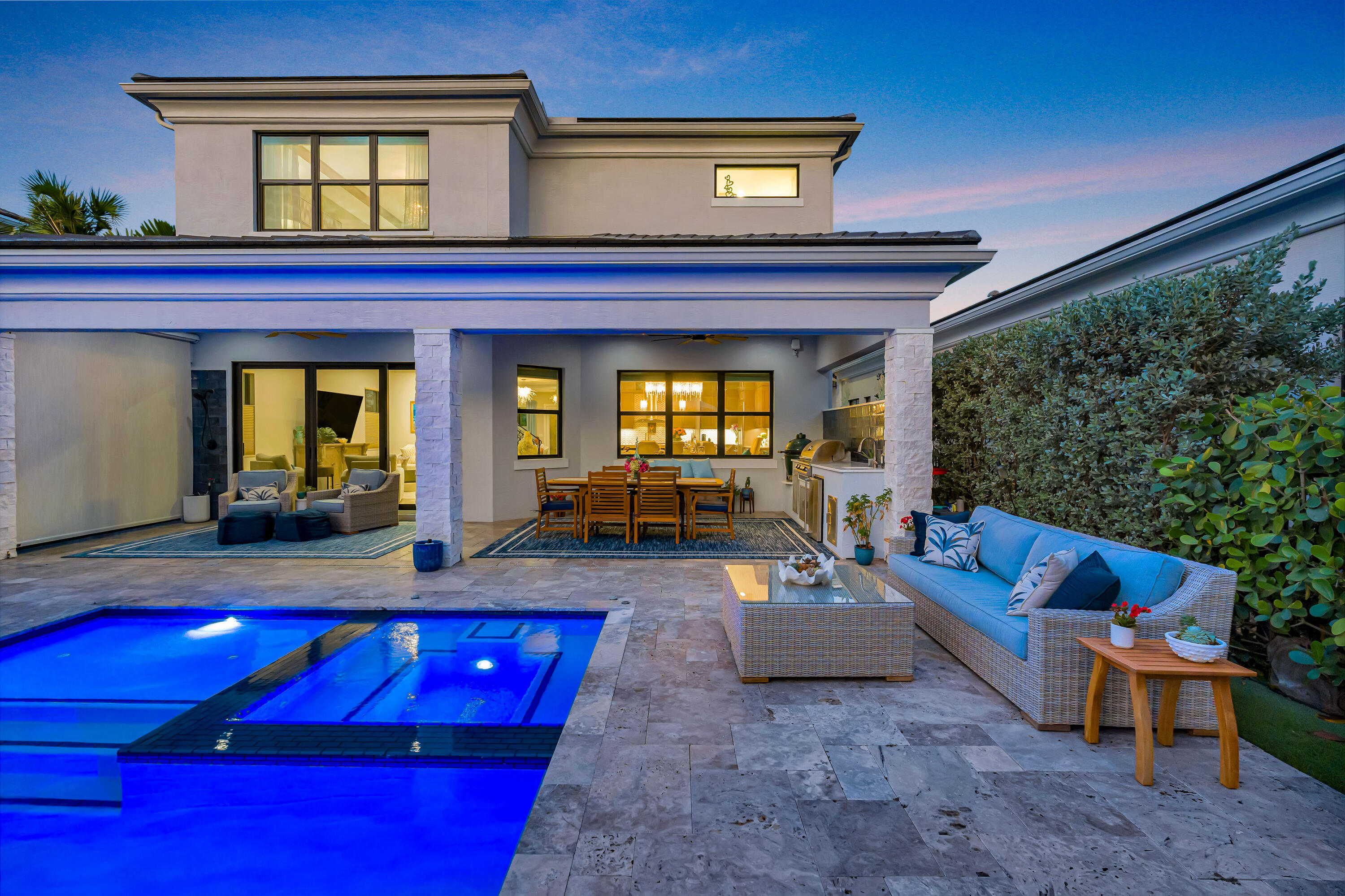 ARTISTRY - Residential
