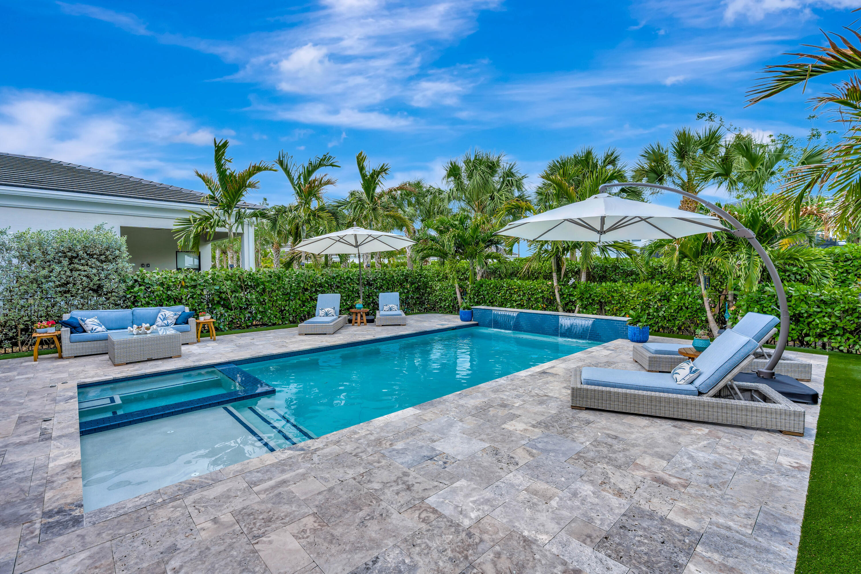 ARTISTRY - Residential