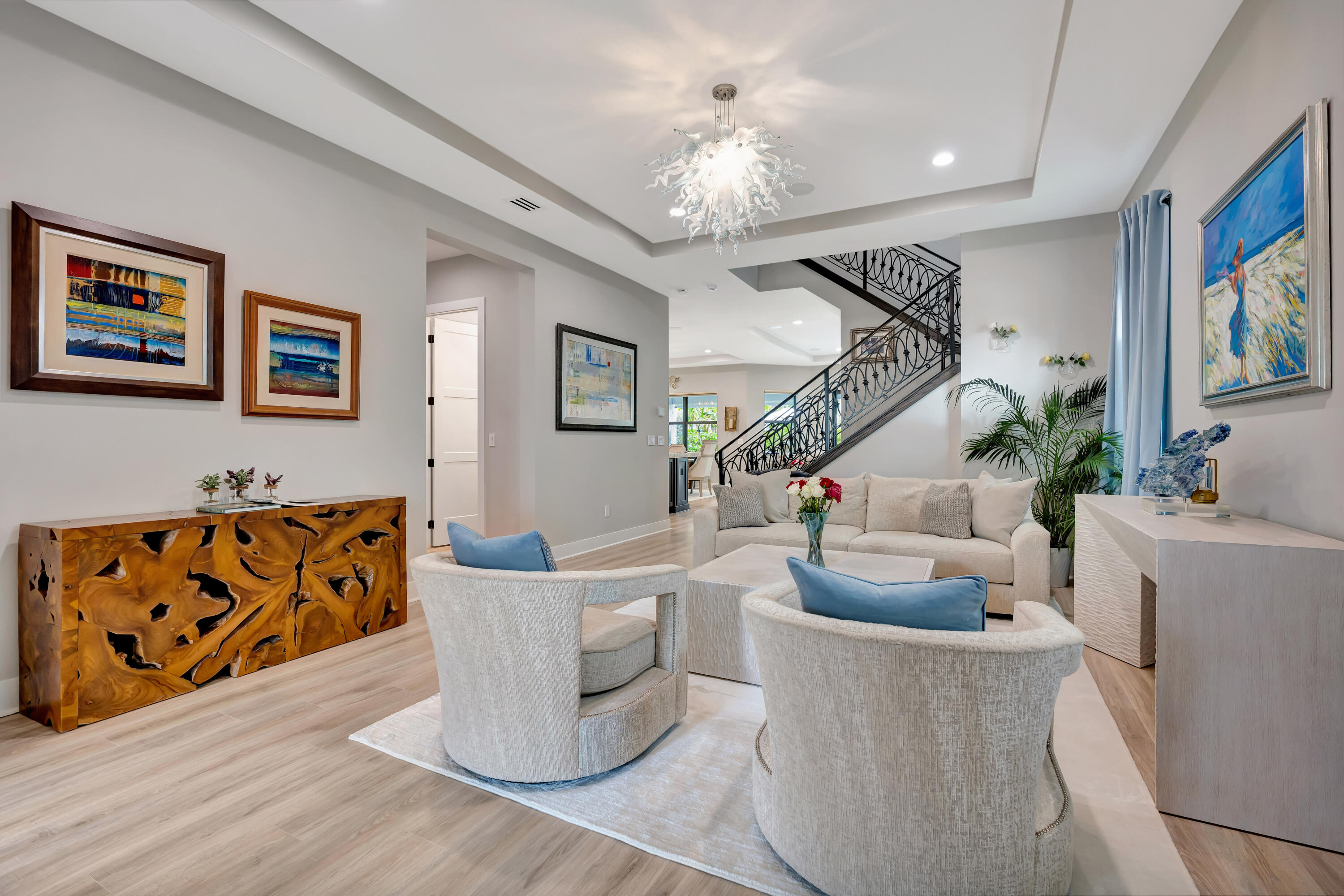 ARTISTRY - Residential