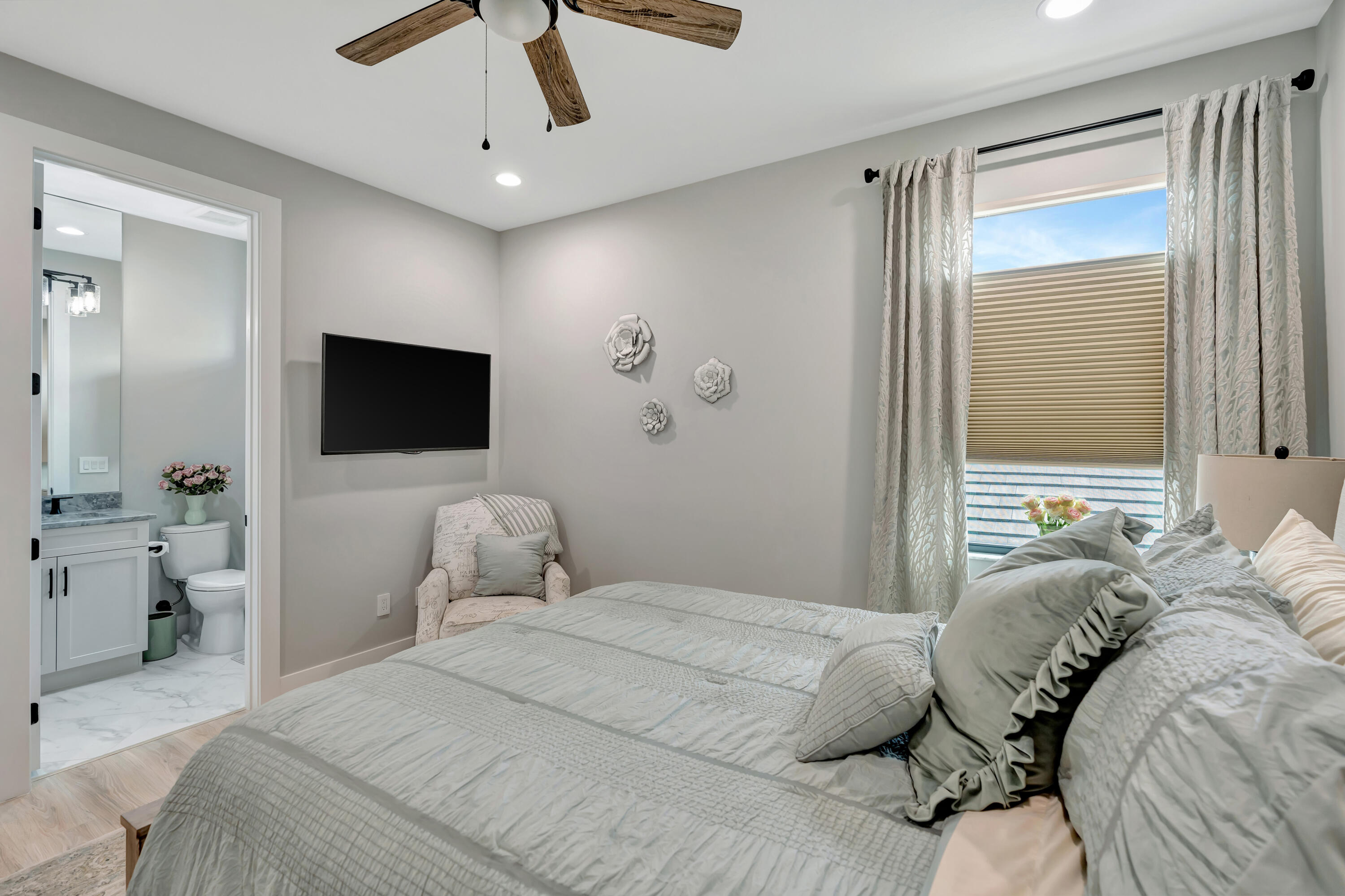 ARTISTRY - Residential