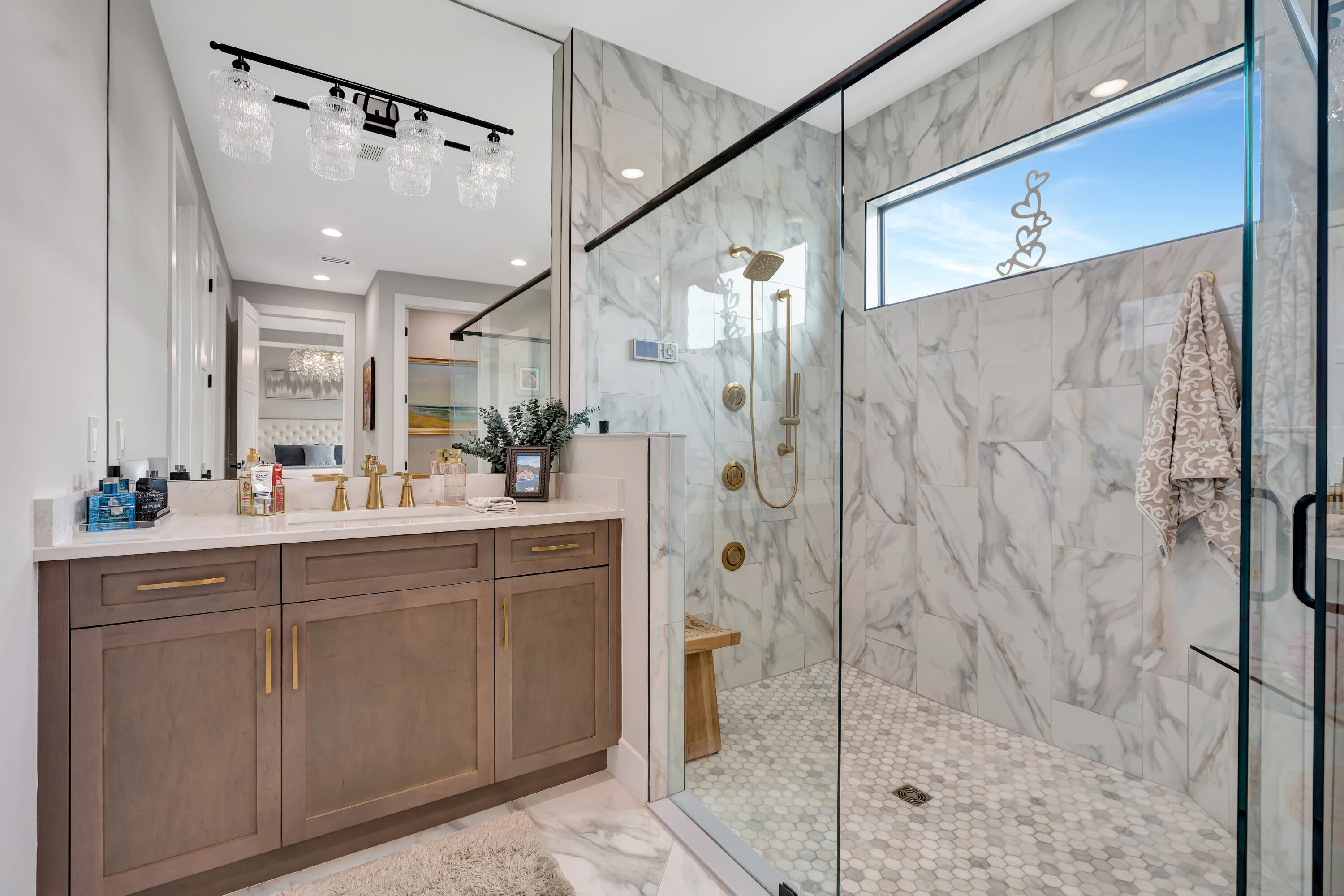 ARTISTRY - Residential