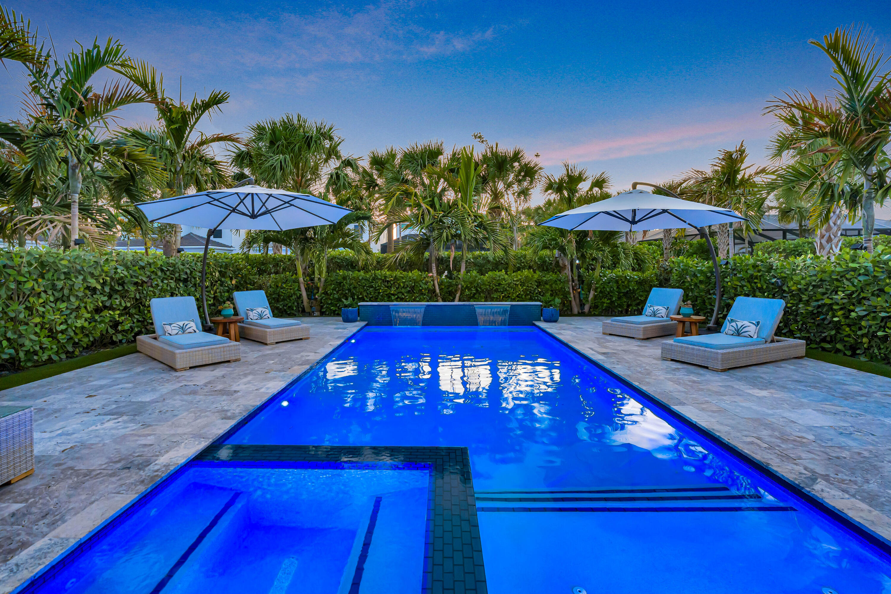 13213 Faberge Place