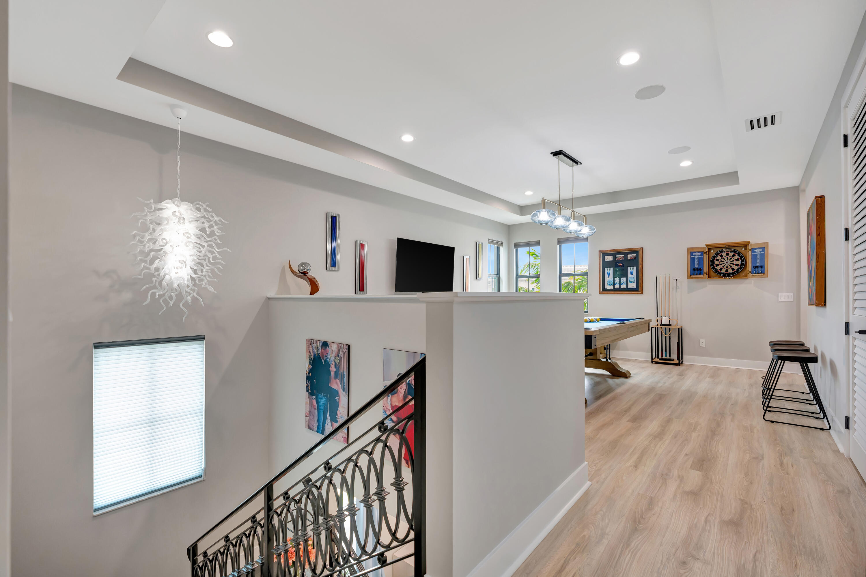 ARTISTRY - Residential