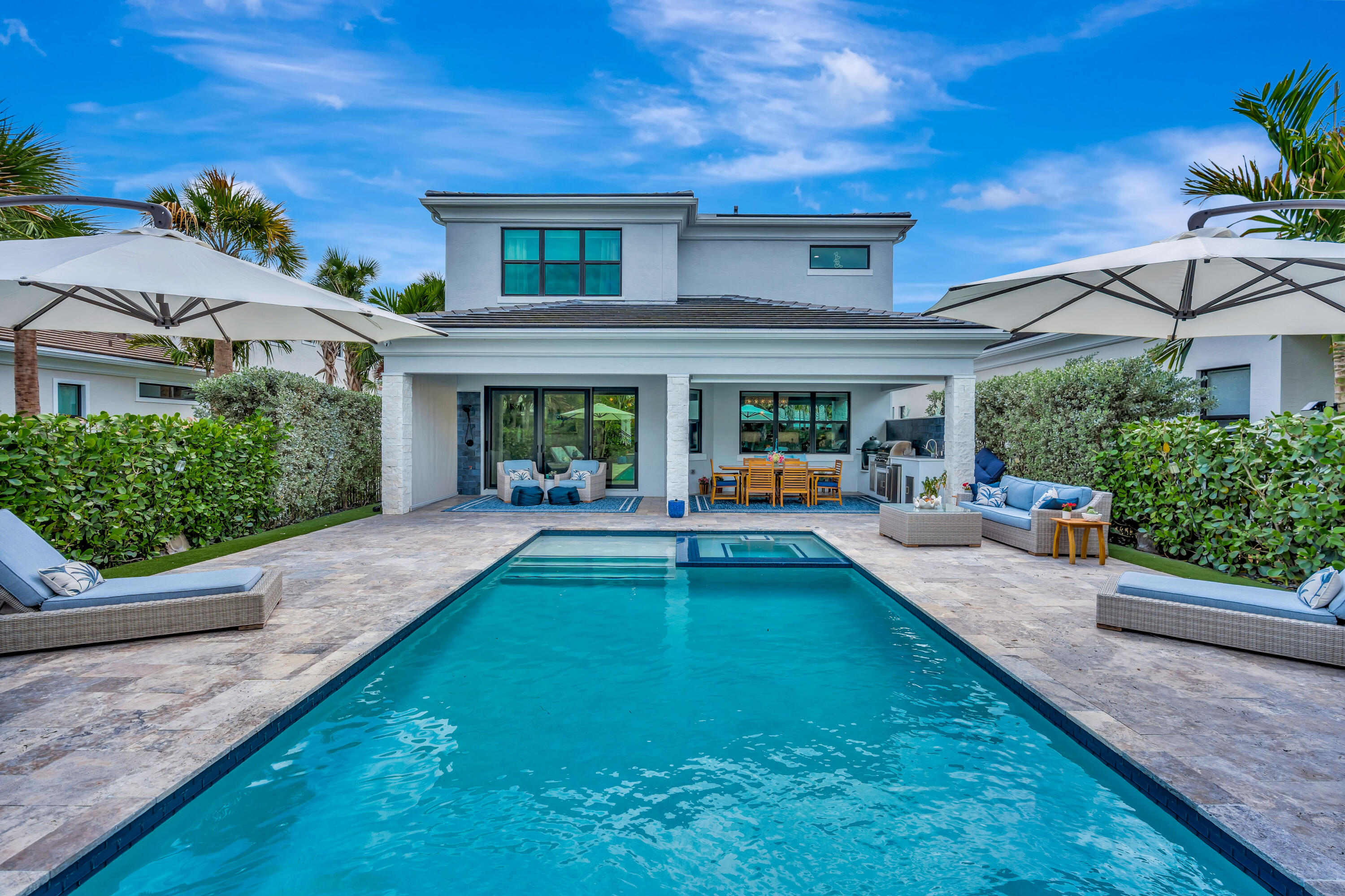 ARTISTRY - Residential