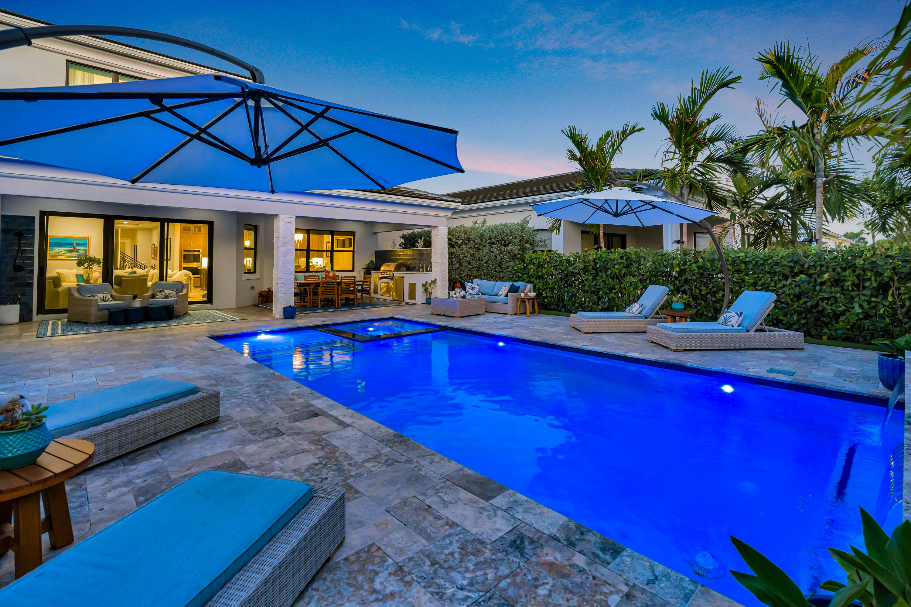 ARTISTRY - Residential