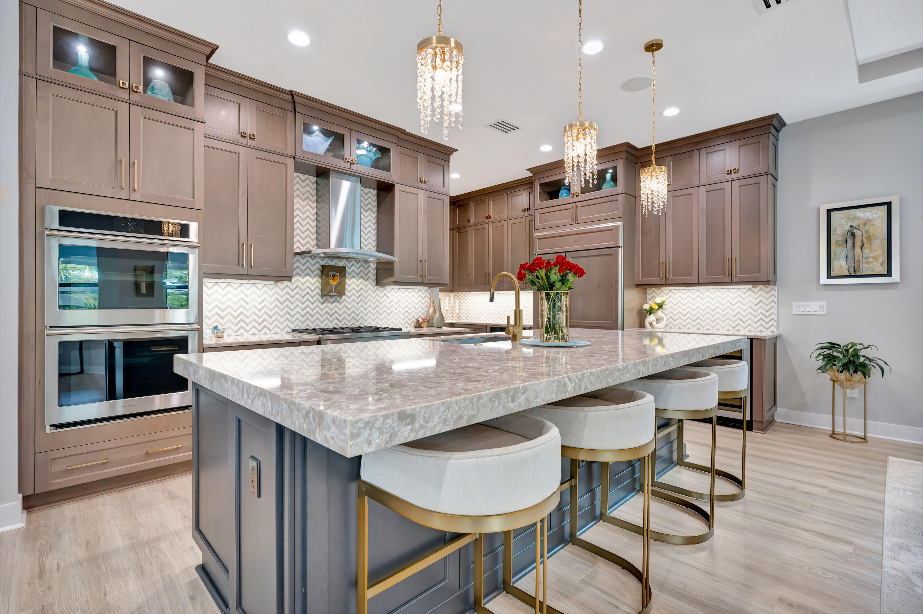 13213 Faberge Place