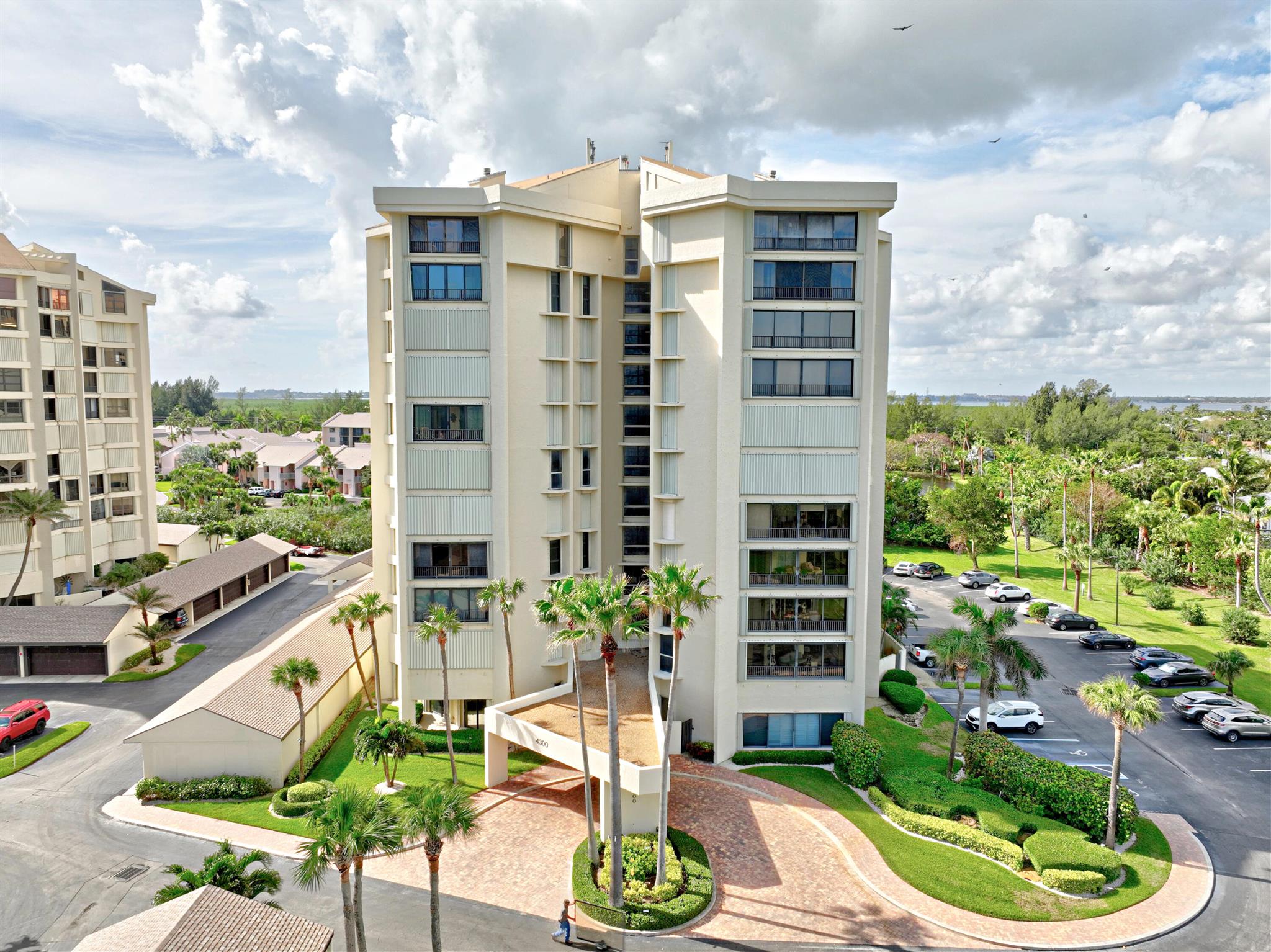 OCEAN VILLAGE - Residential