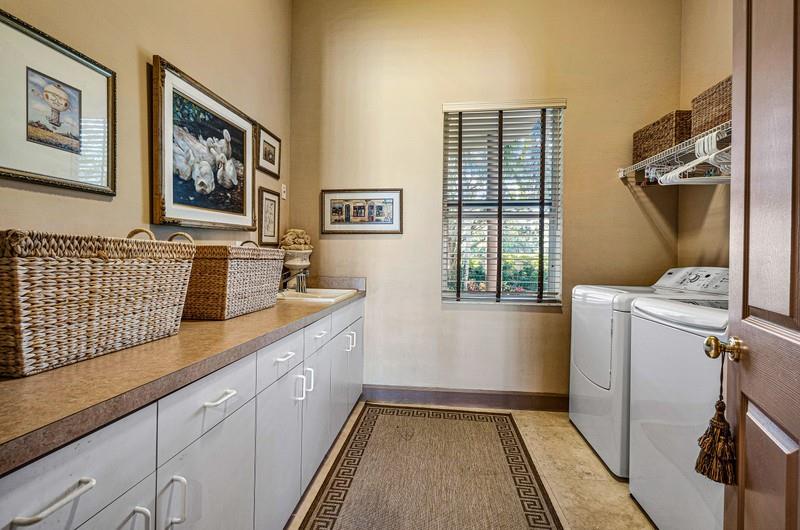 Plantation Palms - Residential