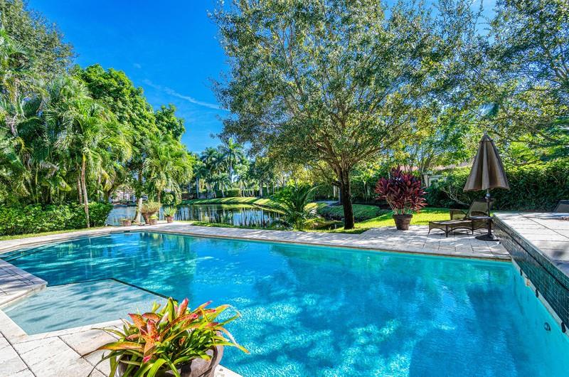 Plantation Palms - Residential