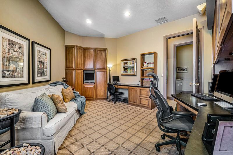 Plantation Palms - Residential