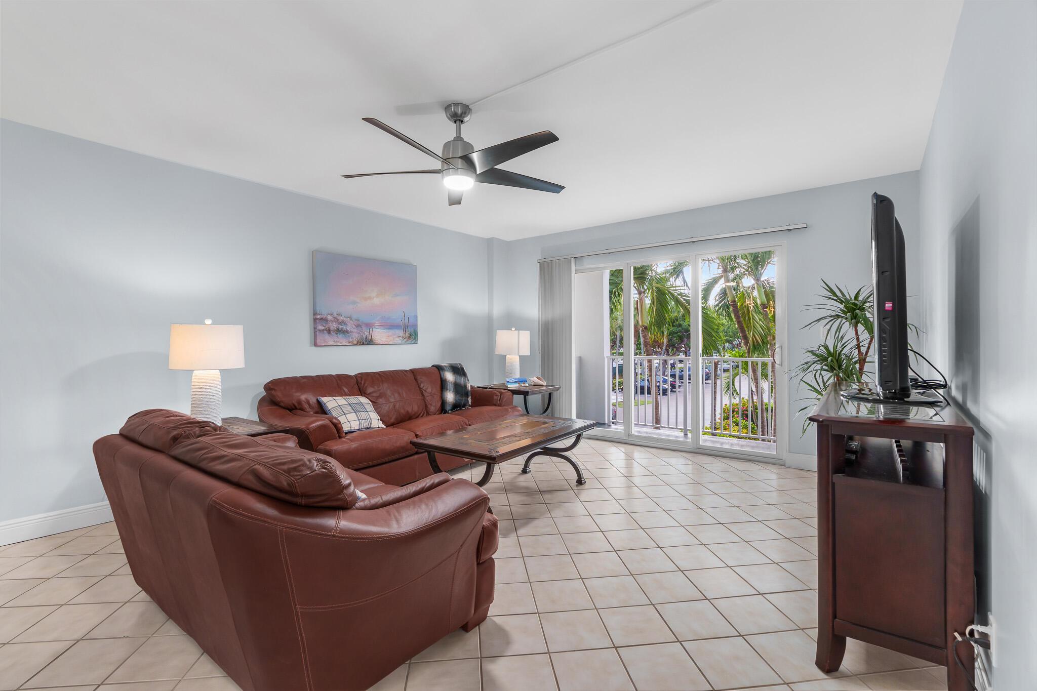 TIERRA DEL MAR - Residential Lease
