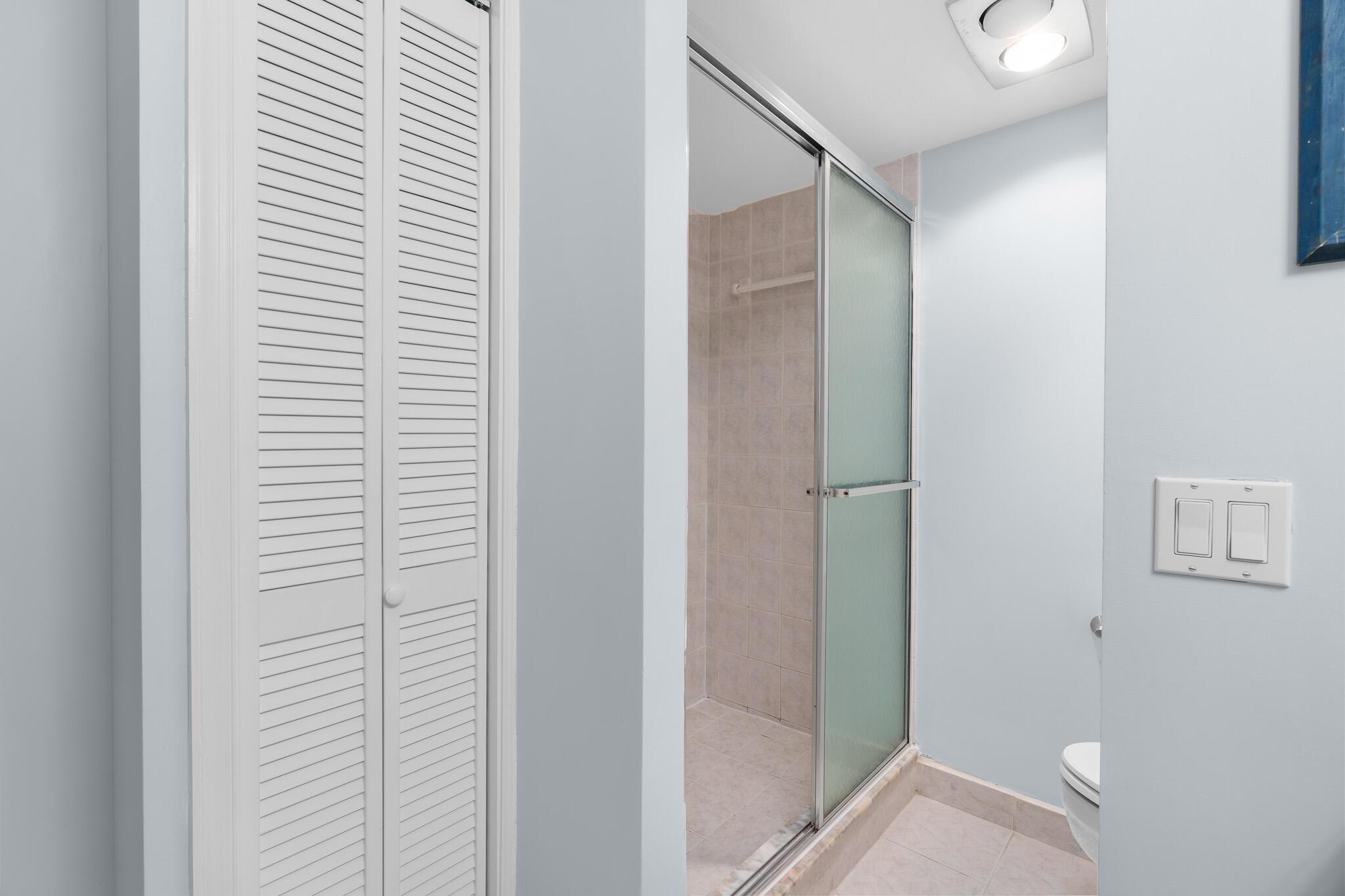 TIERRA DEL MAR - Residential Lease
