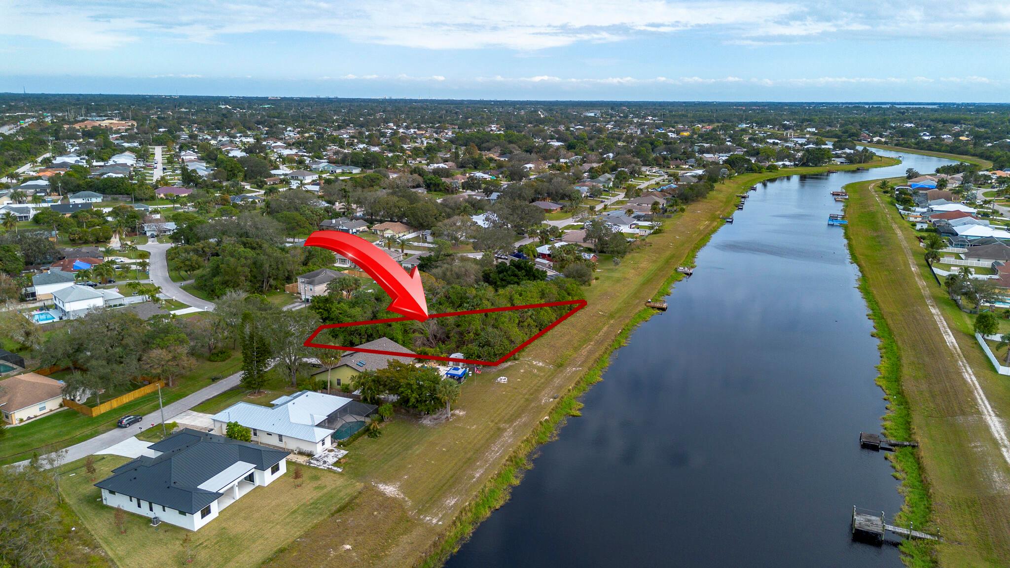 PORT ST LUCIE SECTION 5 - Land