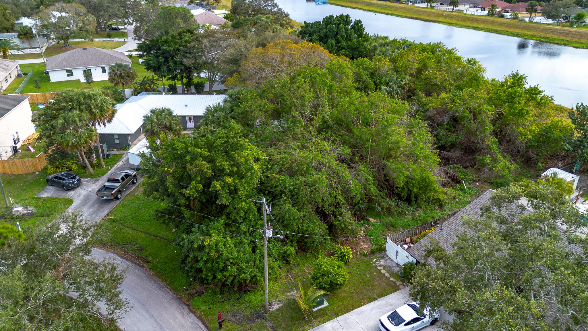 PORT ST LUCIE SECTION 5 - Land