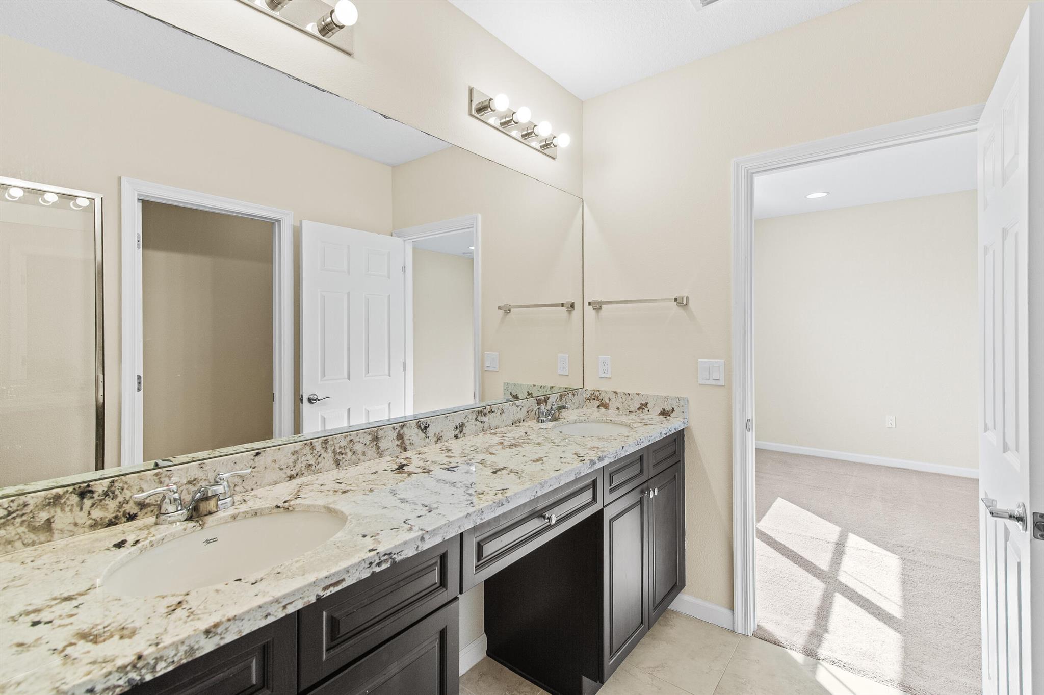 VIZCAYA FALLS PLAT 3 - Residential