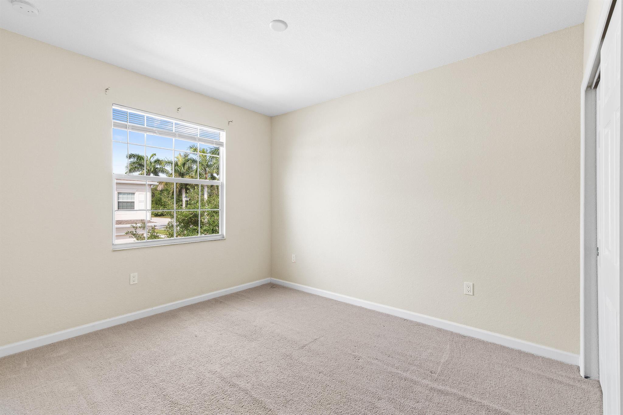 VIZCAYA FALLS PLAT 3 - Residential