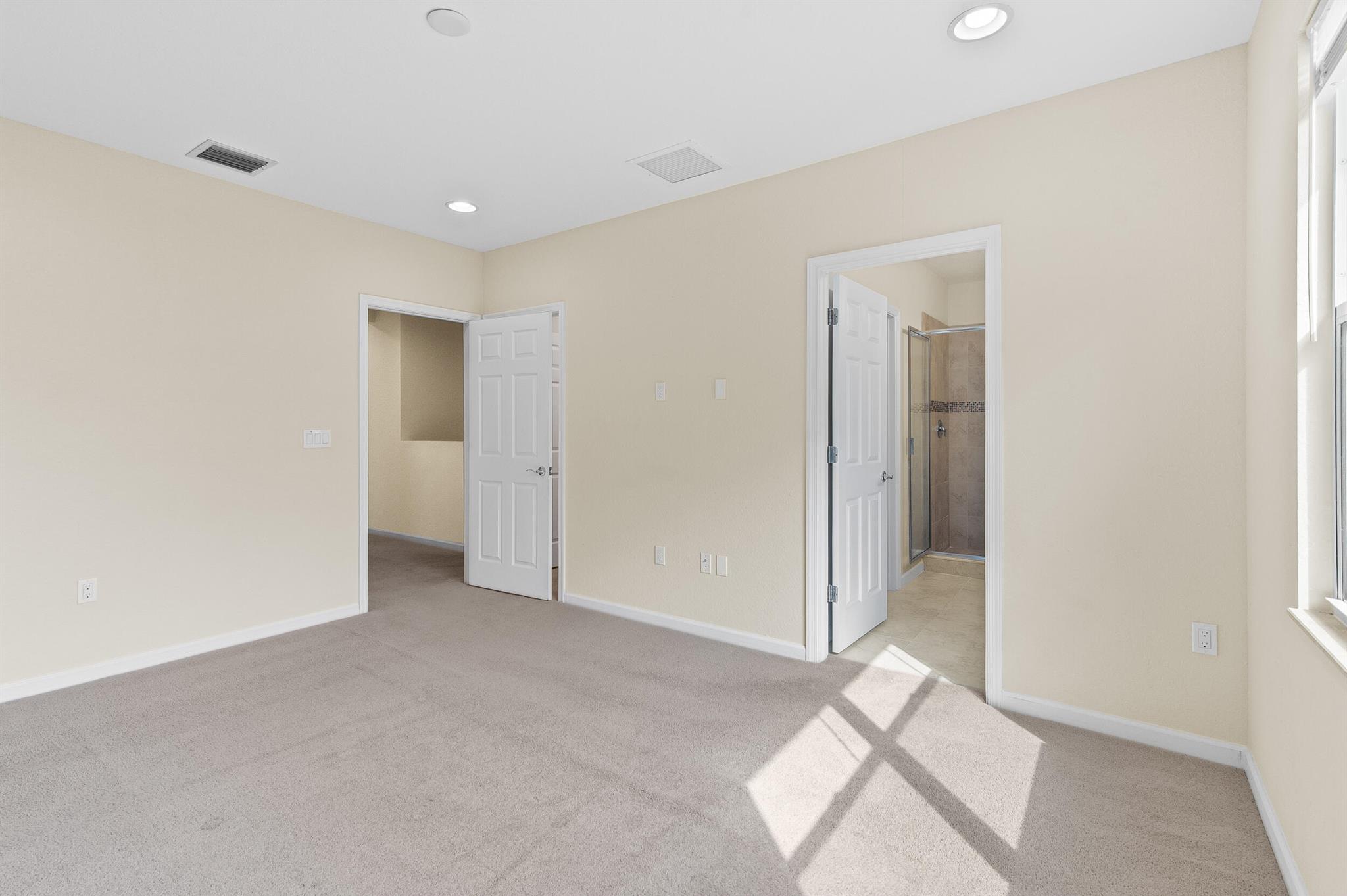 VIZCAYA FALLS PLAT 3 - Residential