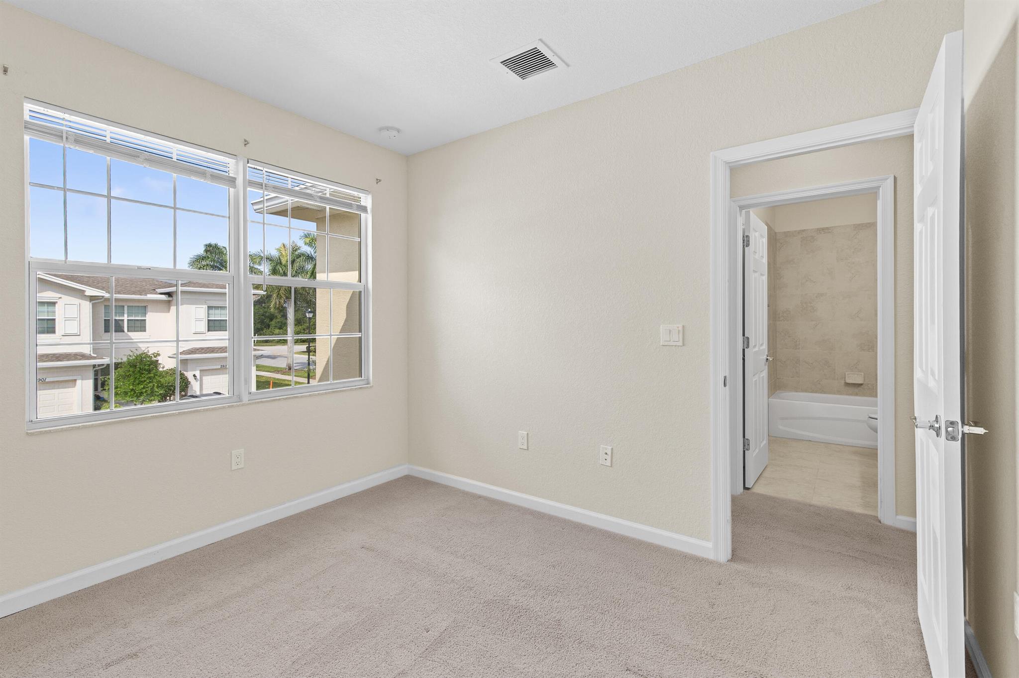 VIZCAYA FALLS PLAT 3 - Residential