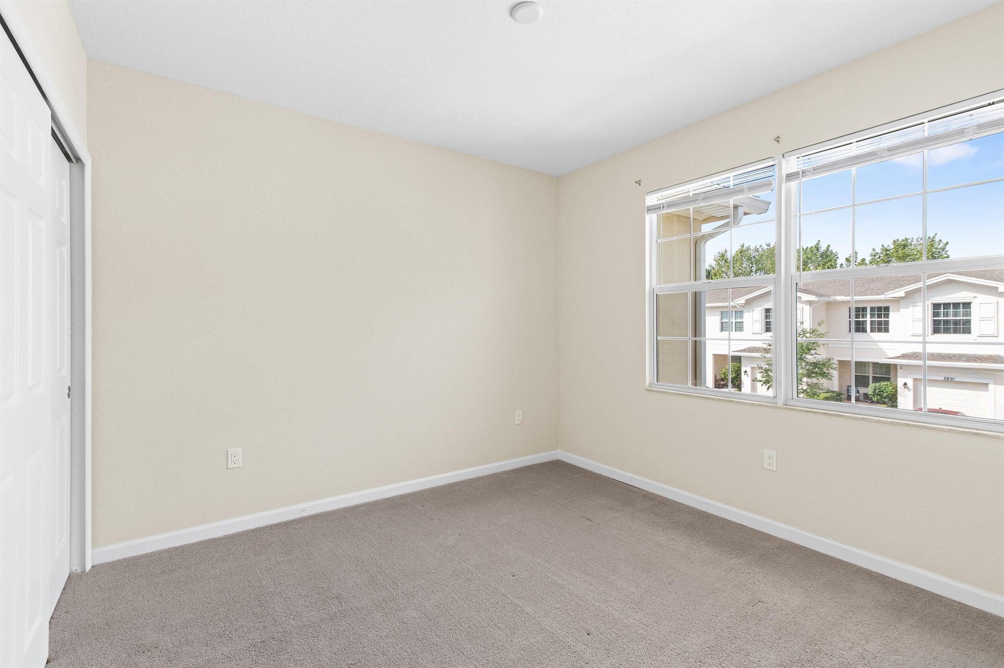 VIZCAYA FALLS PLAT 3 - Residential