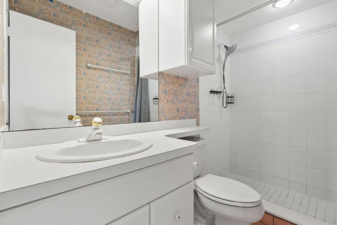 PORT MANATEE CONDO - Residential