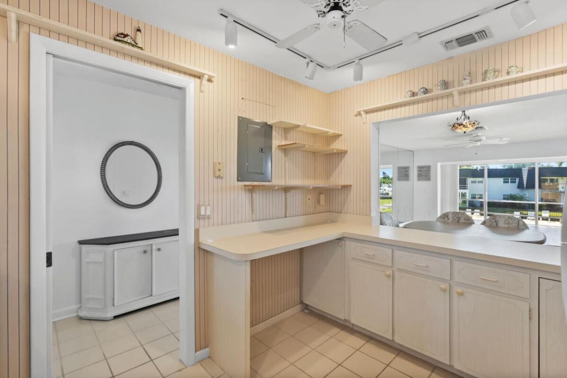 PORT MANATEE CONDO - Residential